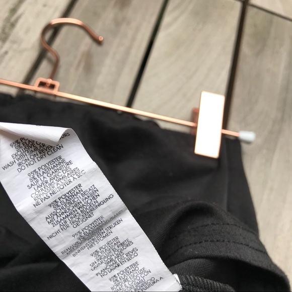 BOOHOO Night Black Mini Skirt Raised Floral Design - Picture 5 of 6